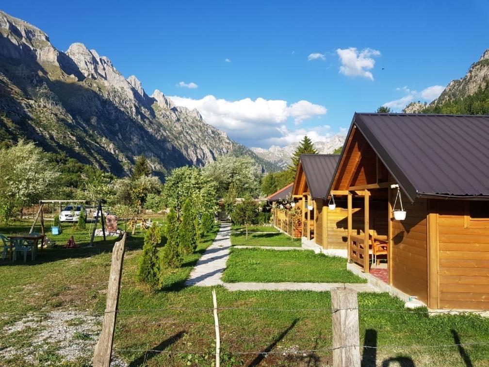 Hotel 2e Villa's Valbone