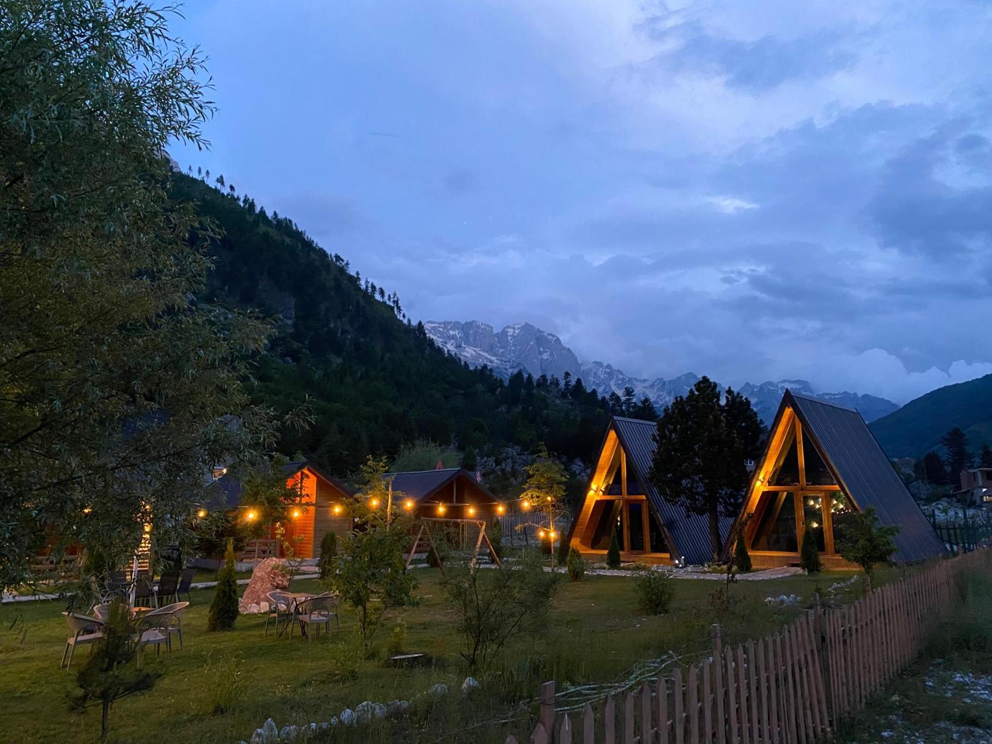 2e Villa's Hotel Valbone